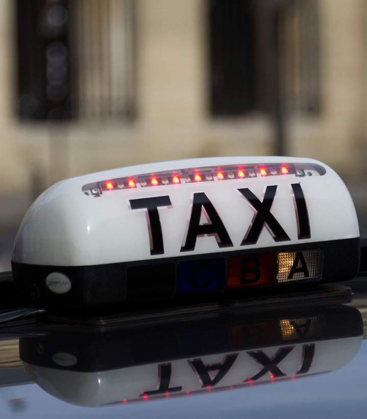 Transfert gare Saint-Rémy-de-Provence en taxi